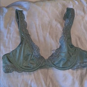 32A AE bralette